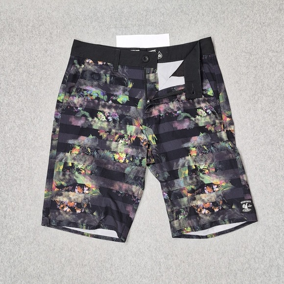 Vans Other - Vans Men Shorts 30 Black‎ Floral Swimwear VANPHIBIAN Boardshorts